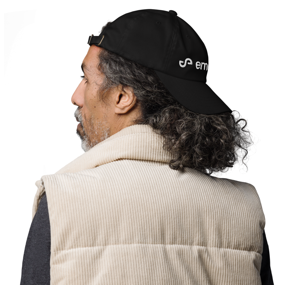 Emesent embroidered hat - Black