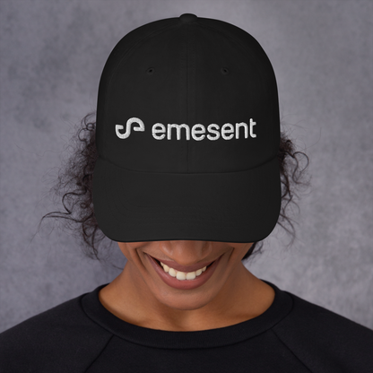 Emesent embroidered hat - Black